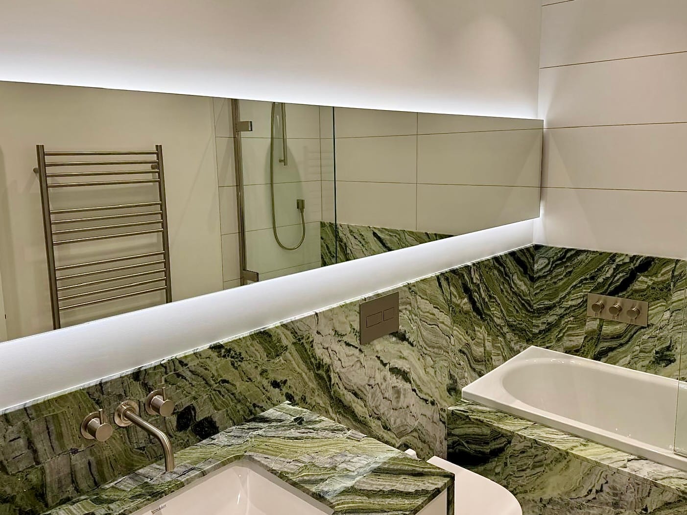 Apartment, Bayswater